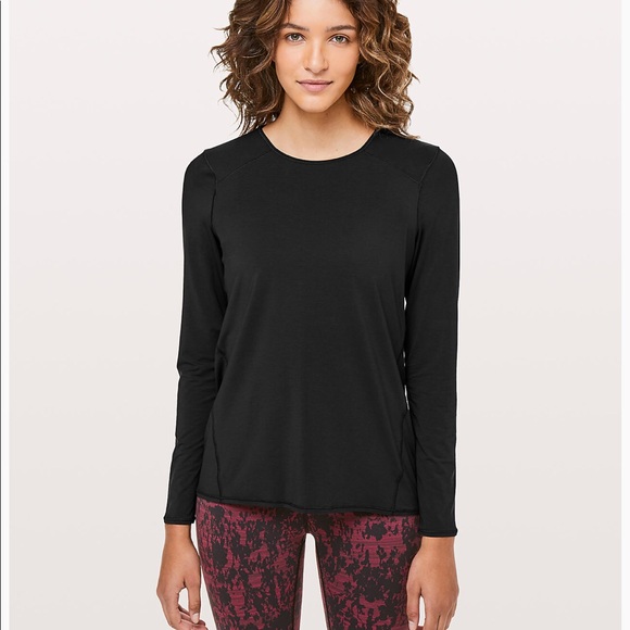 Lululemon Timeless Twist Long Sleeve 